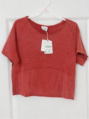 Very J Women's Mineral Washed Red Crop Short Sleeve Top